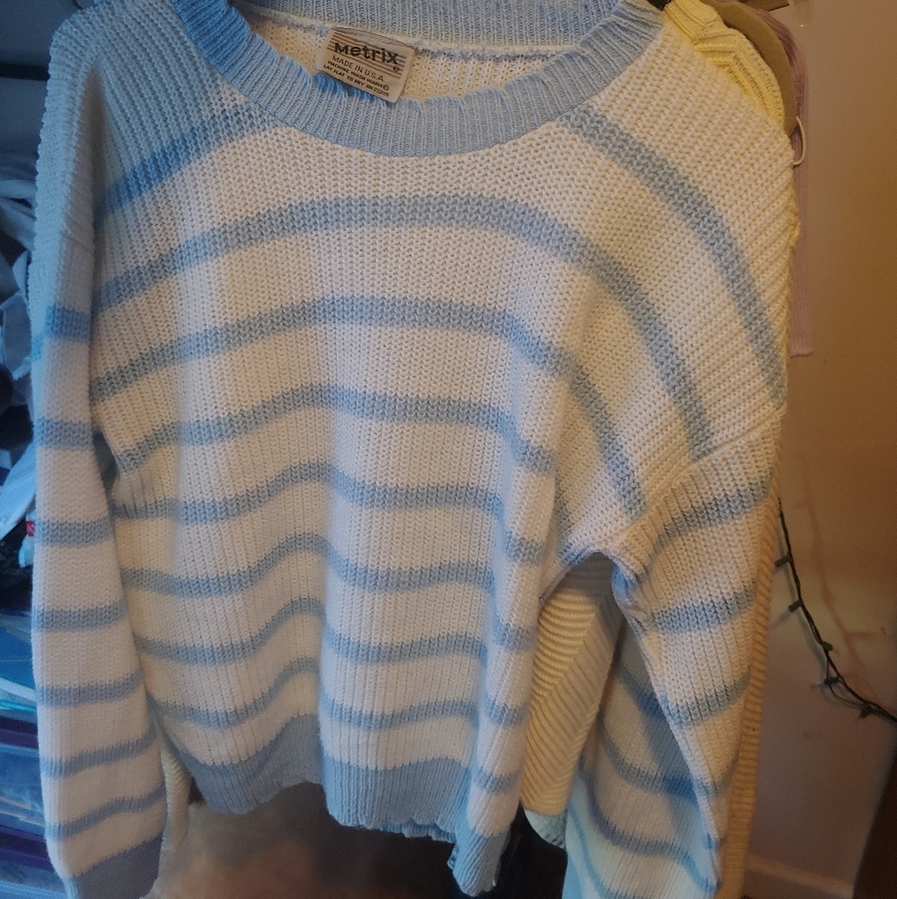 Striped sweater - Picture 2 of 4